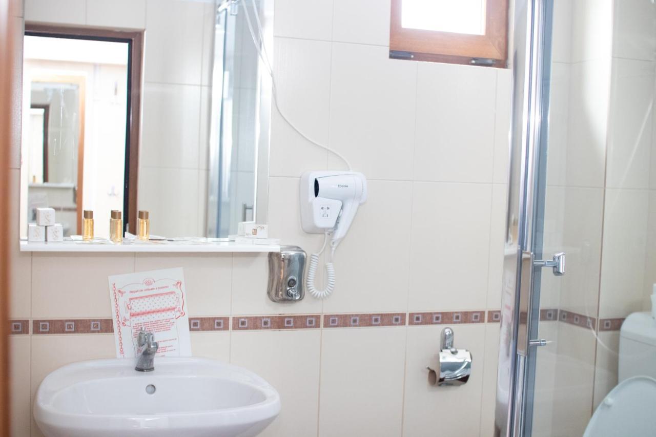Bicaz-Chei Hotel Luaran gambar